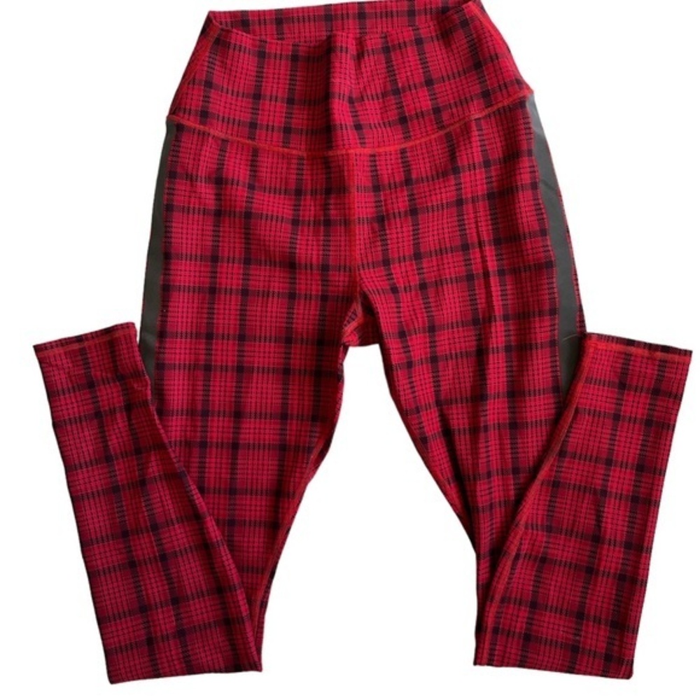 ALO yoga Black and red checkered print leggings - Picture 3 of 6